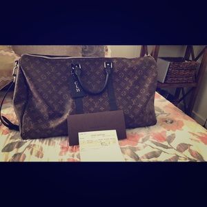 100% authentic Louis Vuitton keepall 55 luggage